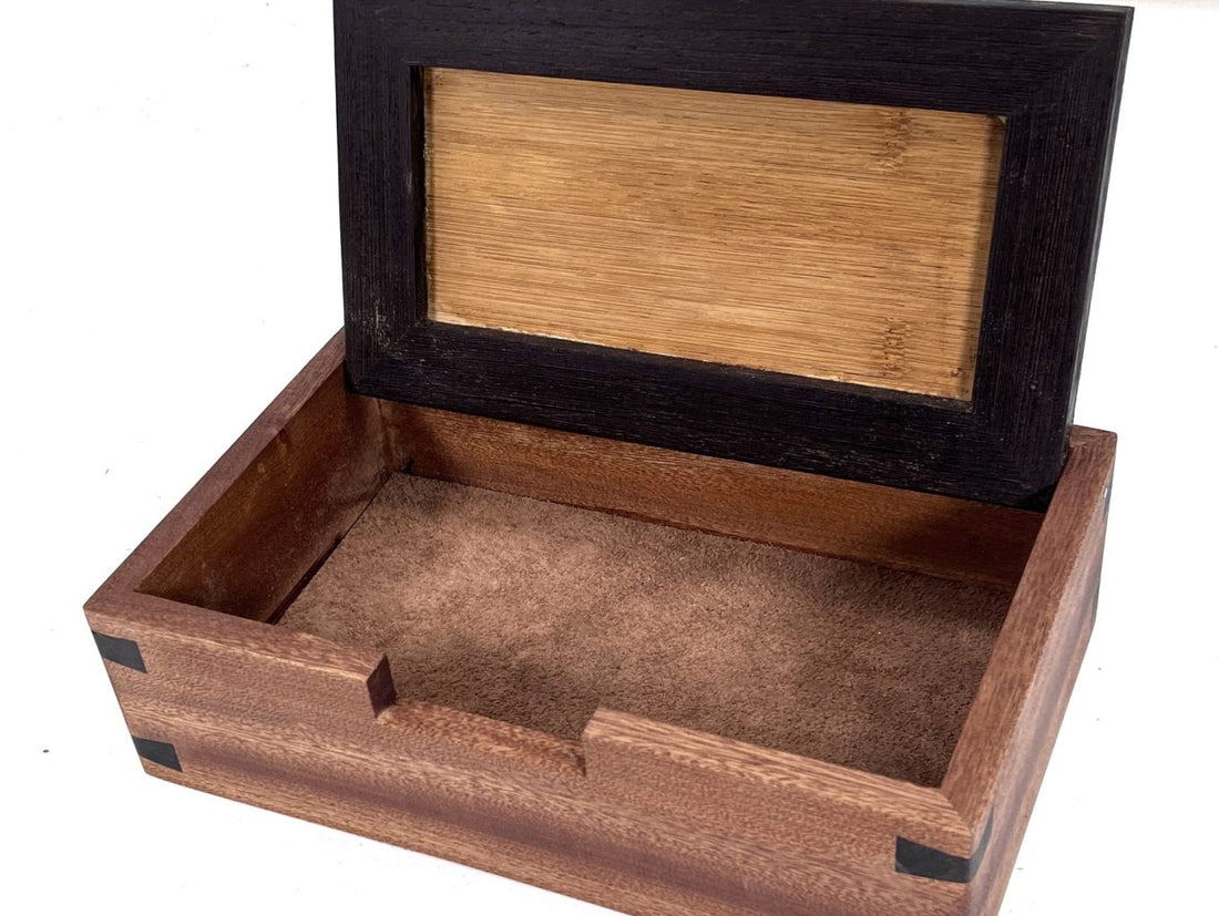 MV-1193 VALET BOX