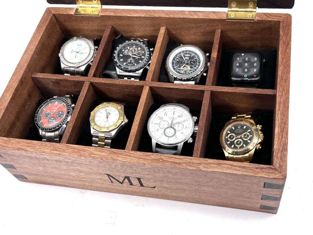 MVW-1157 WATCH BOX For 8 Watches.