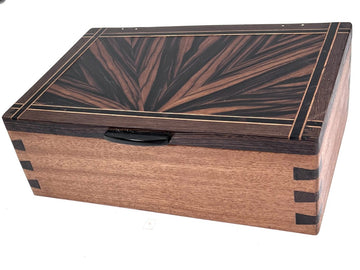 MVW-1157 WATCH BOX For 8 Watches.