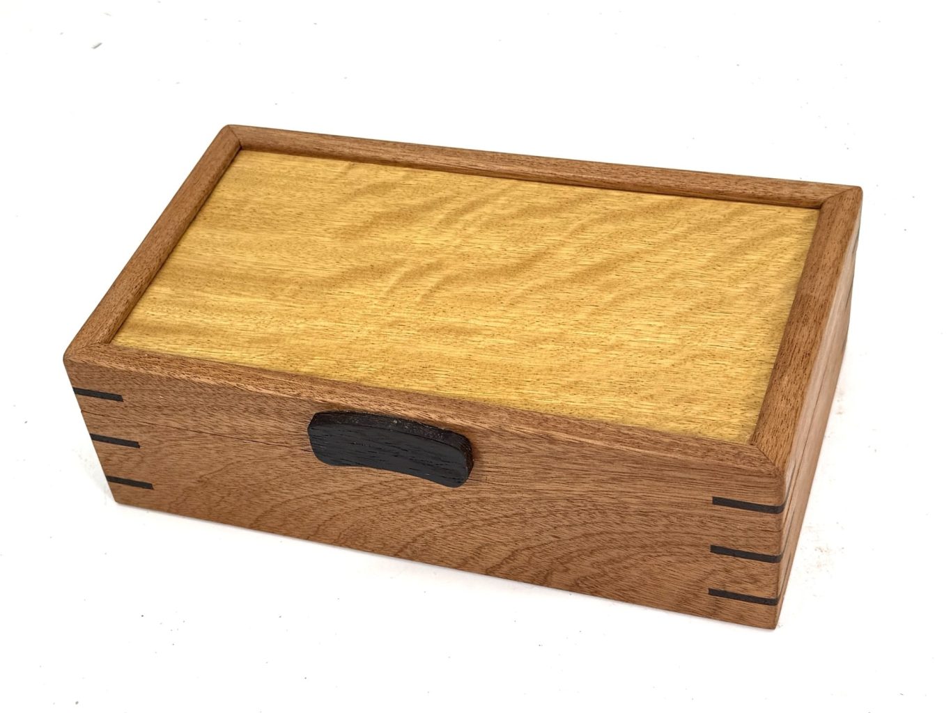 MV-1199 VALET BOX