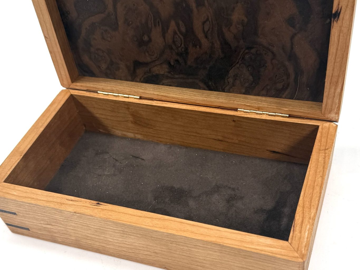 MV-1202 VALET BOX