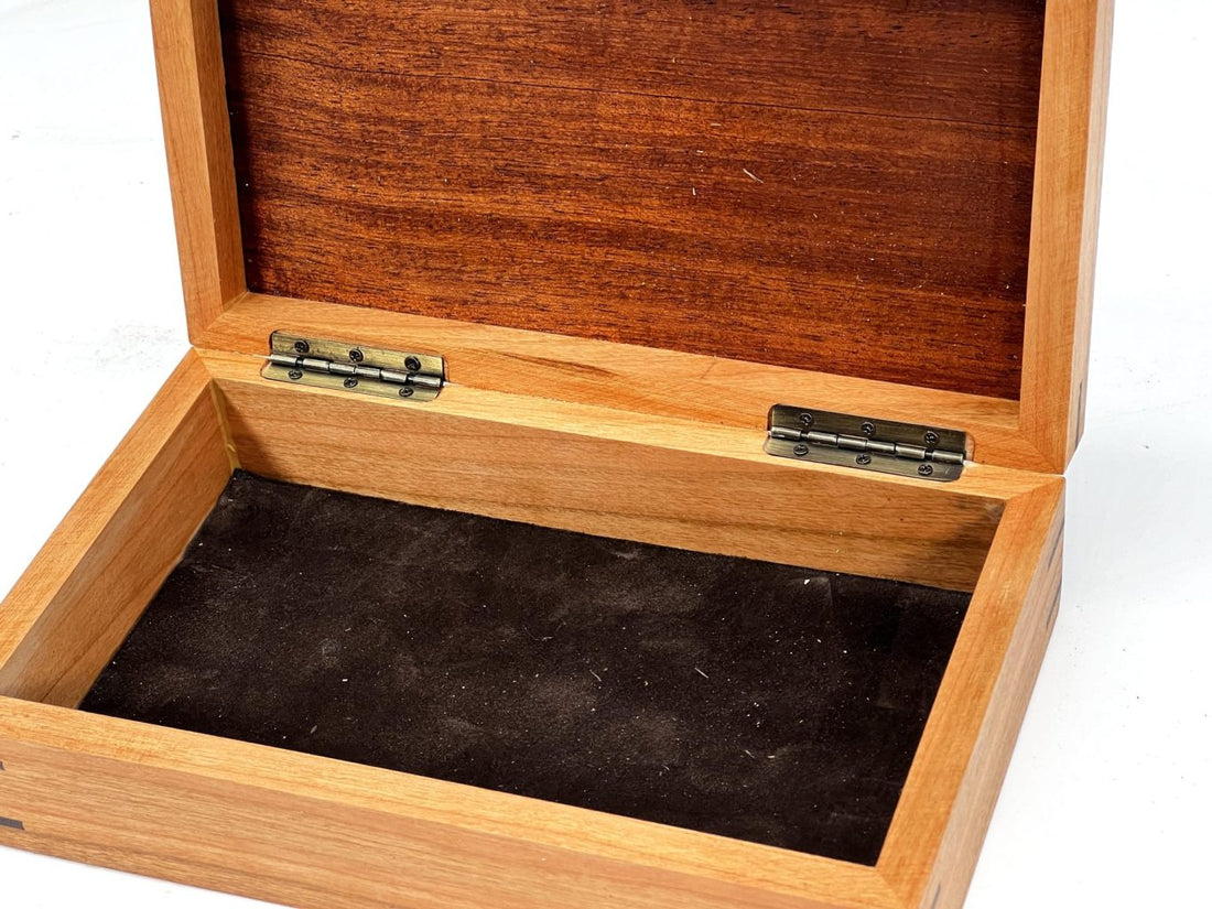 MV-1172 VALET BOX