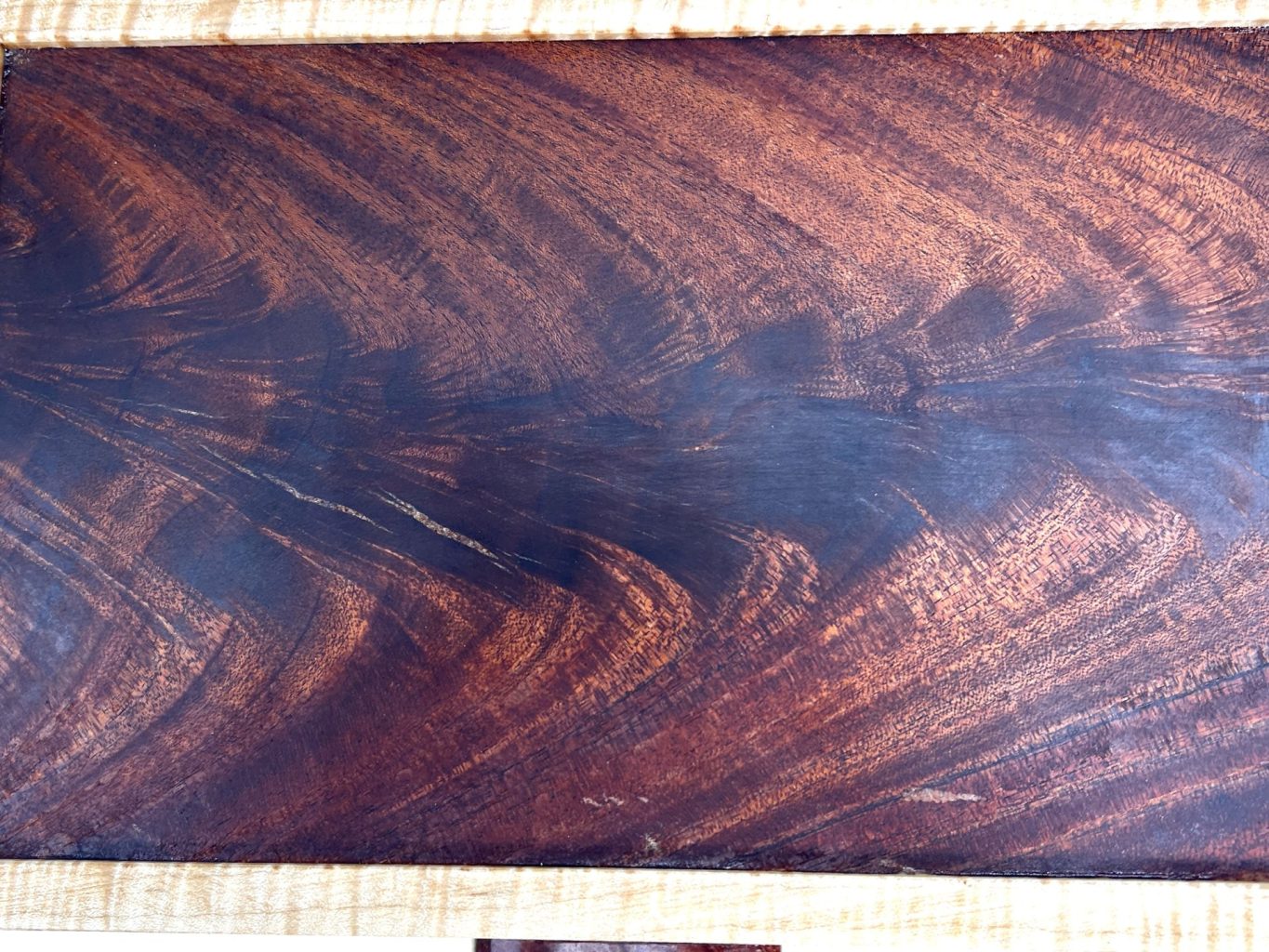 MV-1183 VALET BOX (Wooden Hinge)