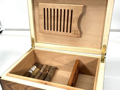 Rosewood Humidor - Image 2
