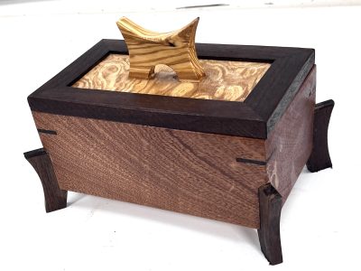 KB-960 KEEPSAKE BOX
