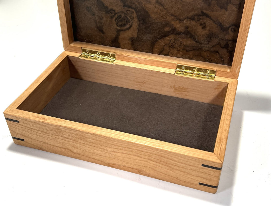 MV 1138 VALET- BOX
