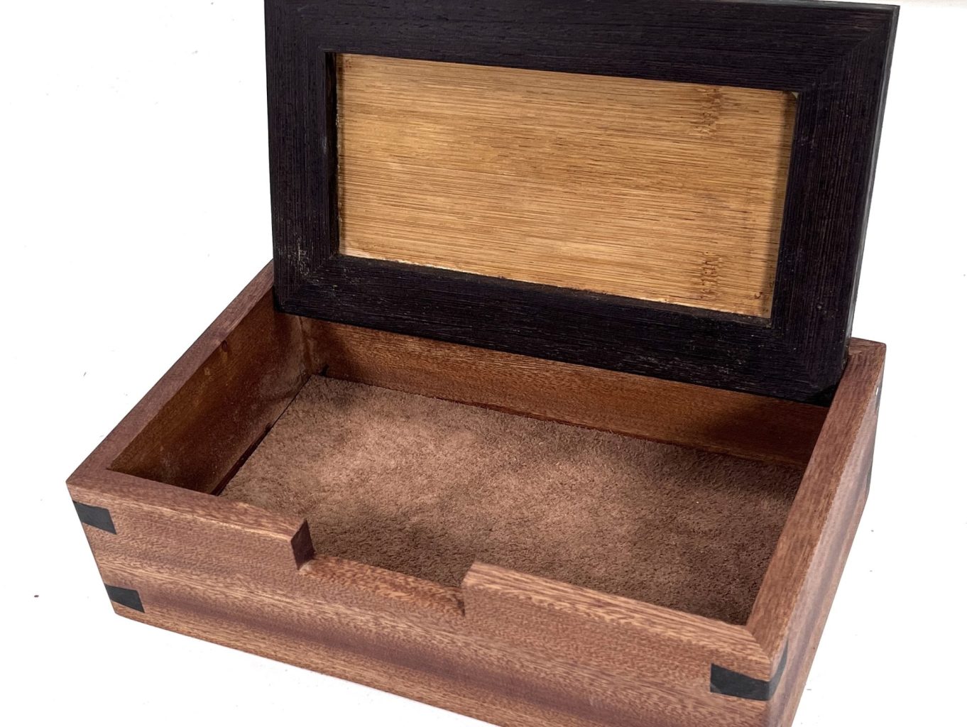 MV 1193 VALET BOX