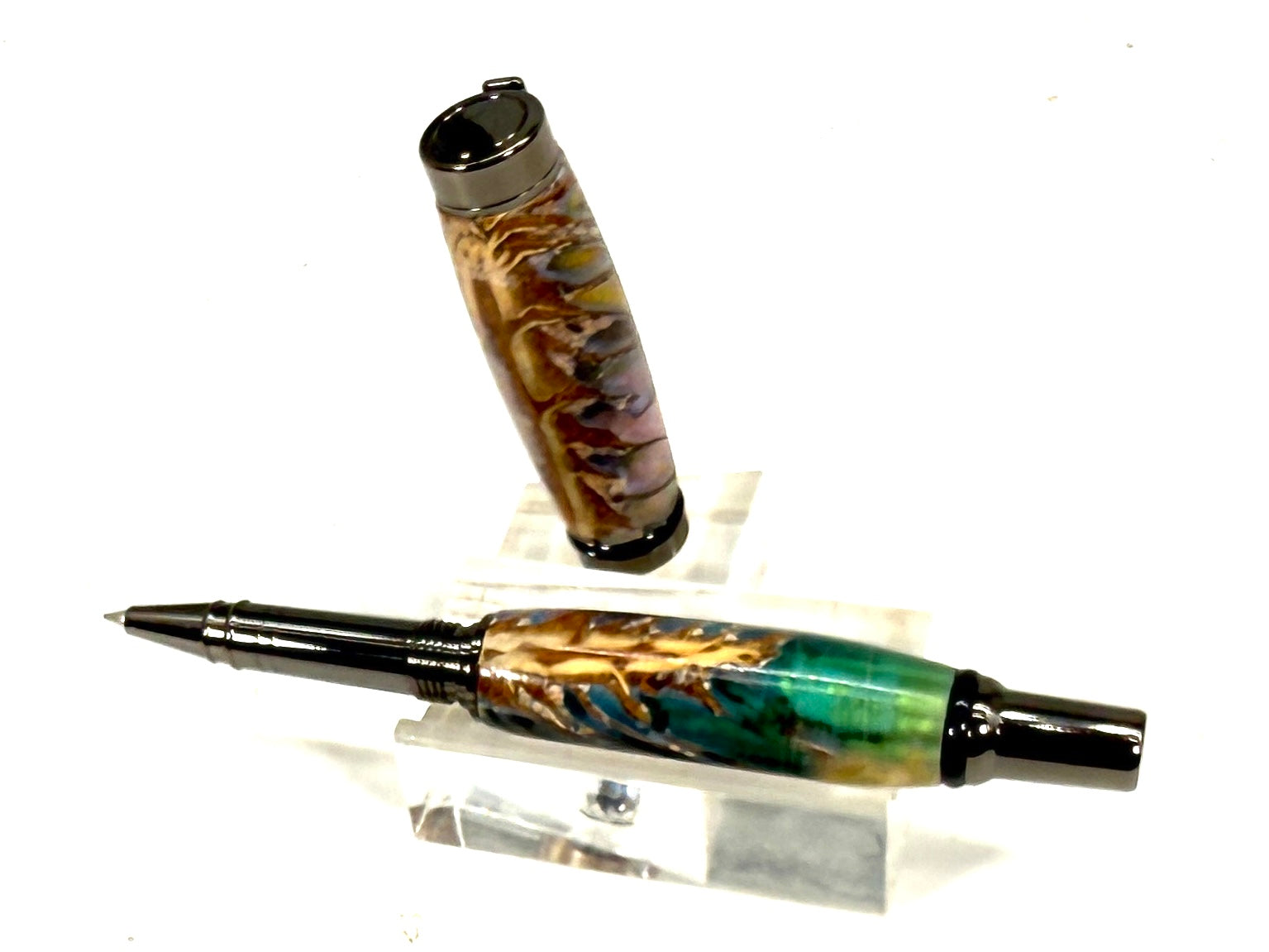 CAMERON PINE CONE AND RESIN ROLLER BALL PEN