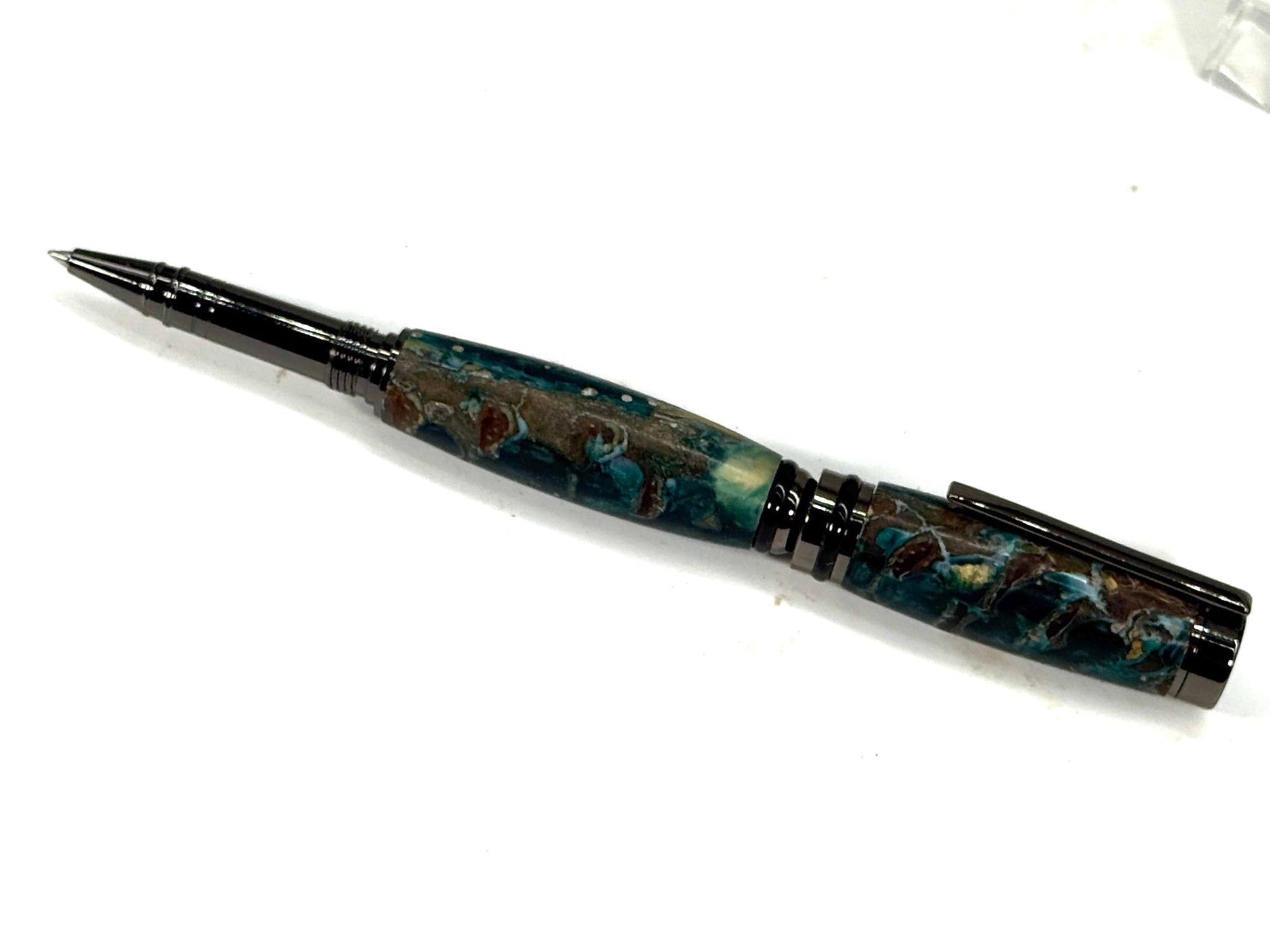 CAMERON ROLLER BALL PEN  GUN METAL-PINE CONE IN GREEN RESIN