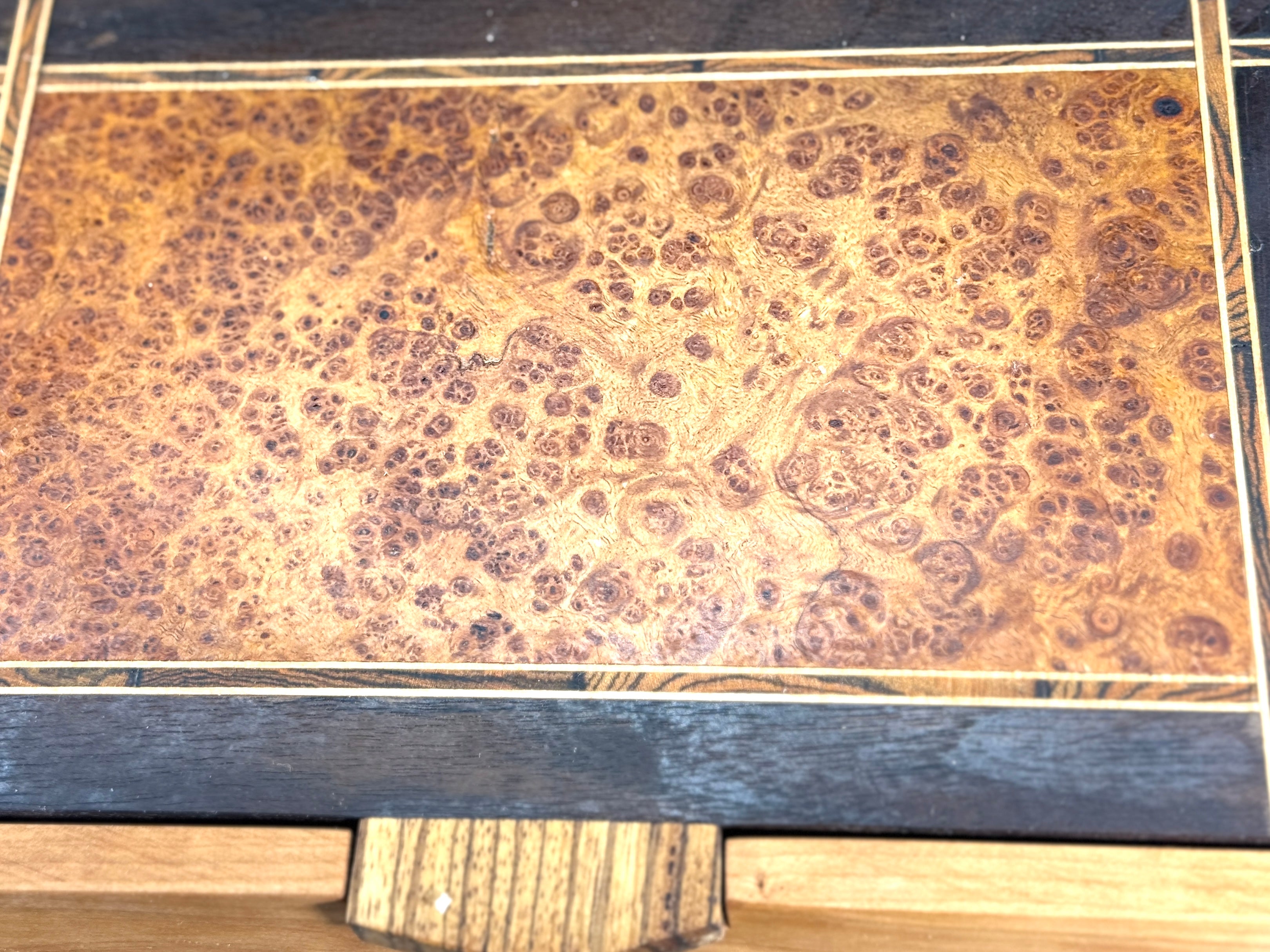 MV-1329A VALET BOX