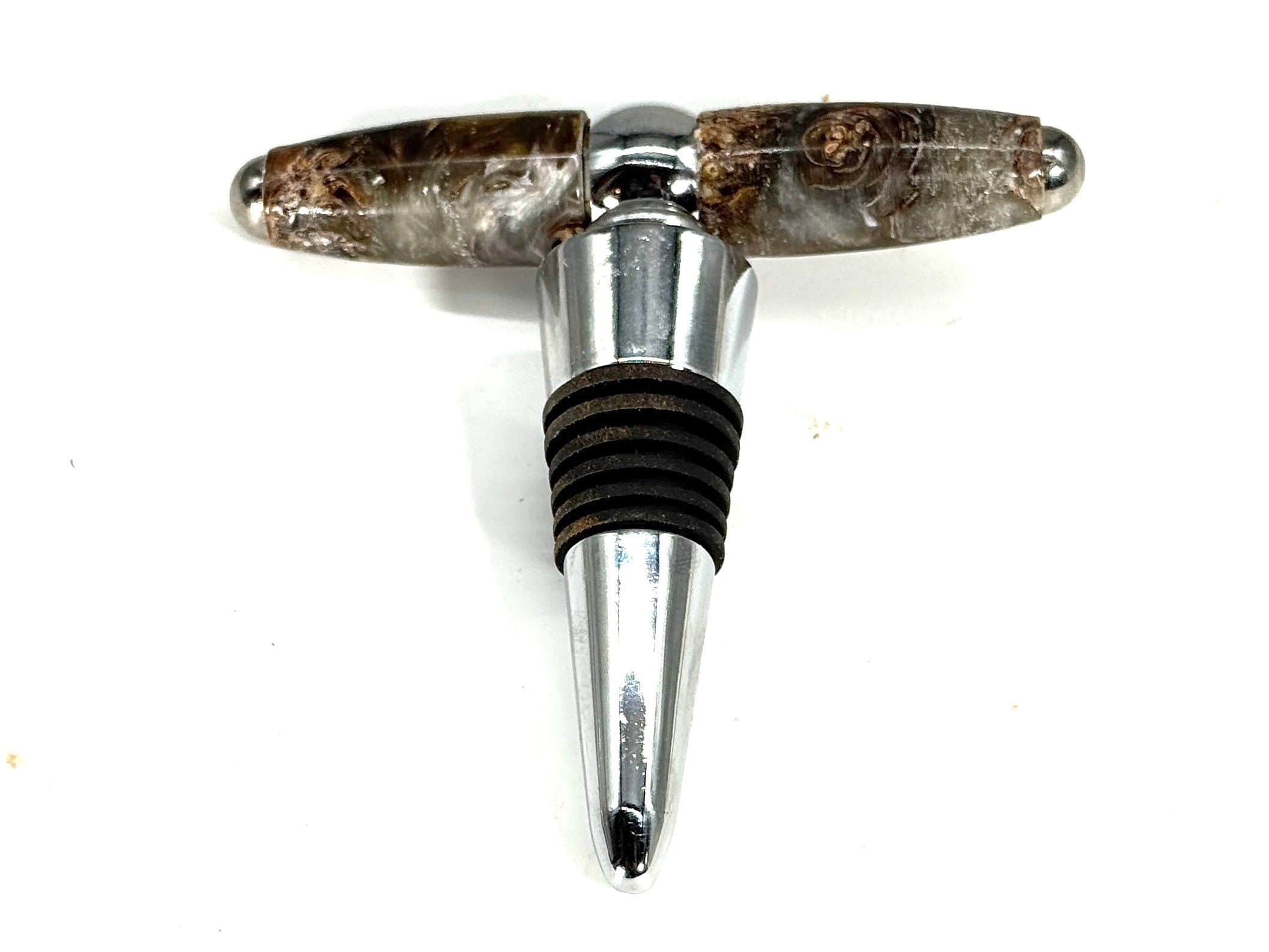 T-BOTTLE STOPPER/CORK SCREW-MINI PINE CONES IN RESIN