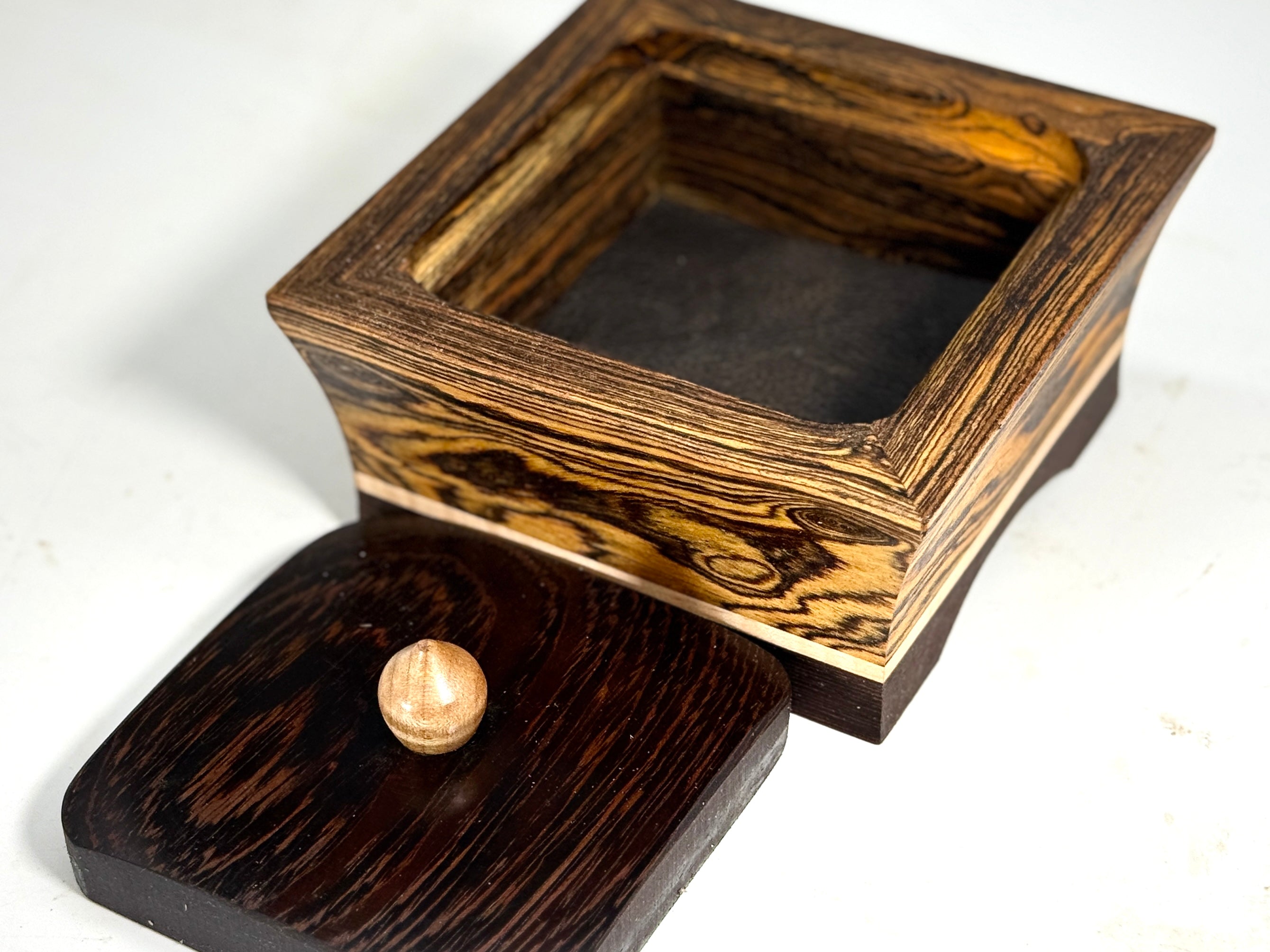 KB-974 Keepsake Box