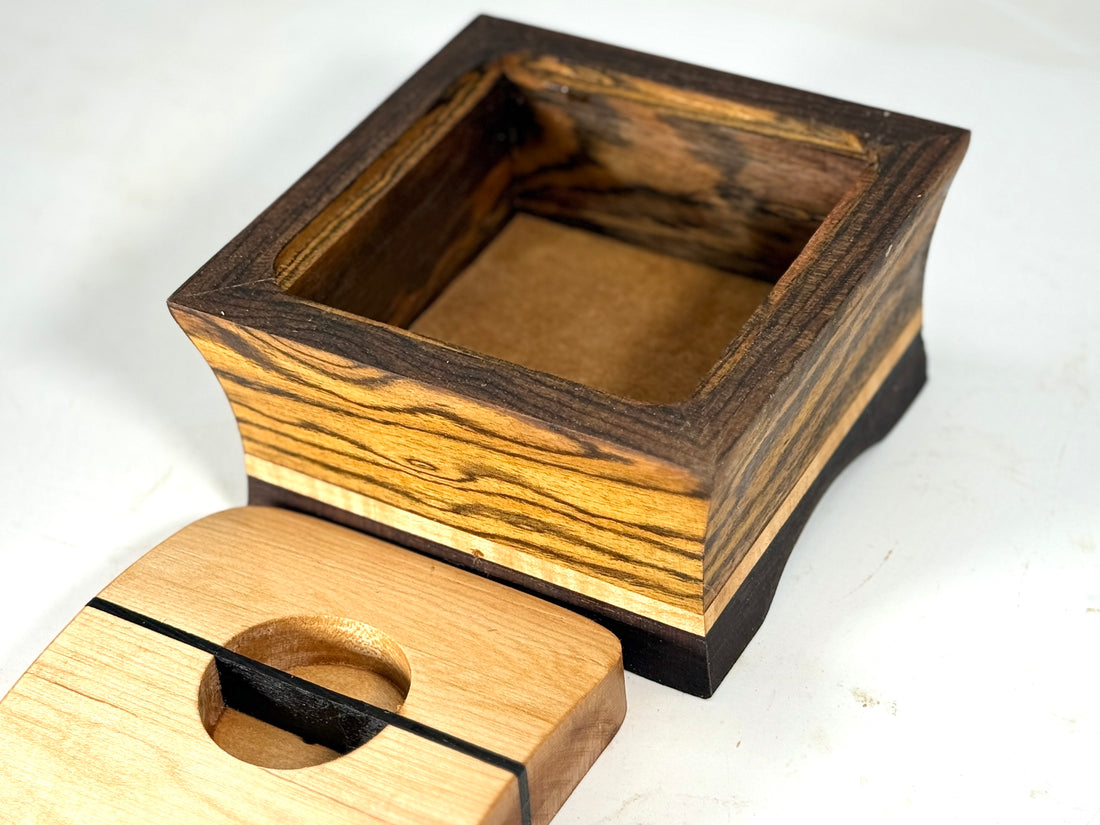KB-977 Keepsake Box