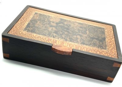 WB 1091 WATCH  BOX