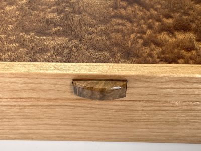 MV 1131 VALET BOX- CHERRY AND SAPELE POMELLE - Image 3