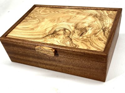 MV-1152 VALET BOX